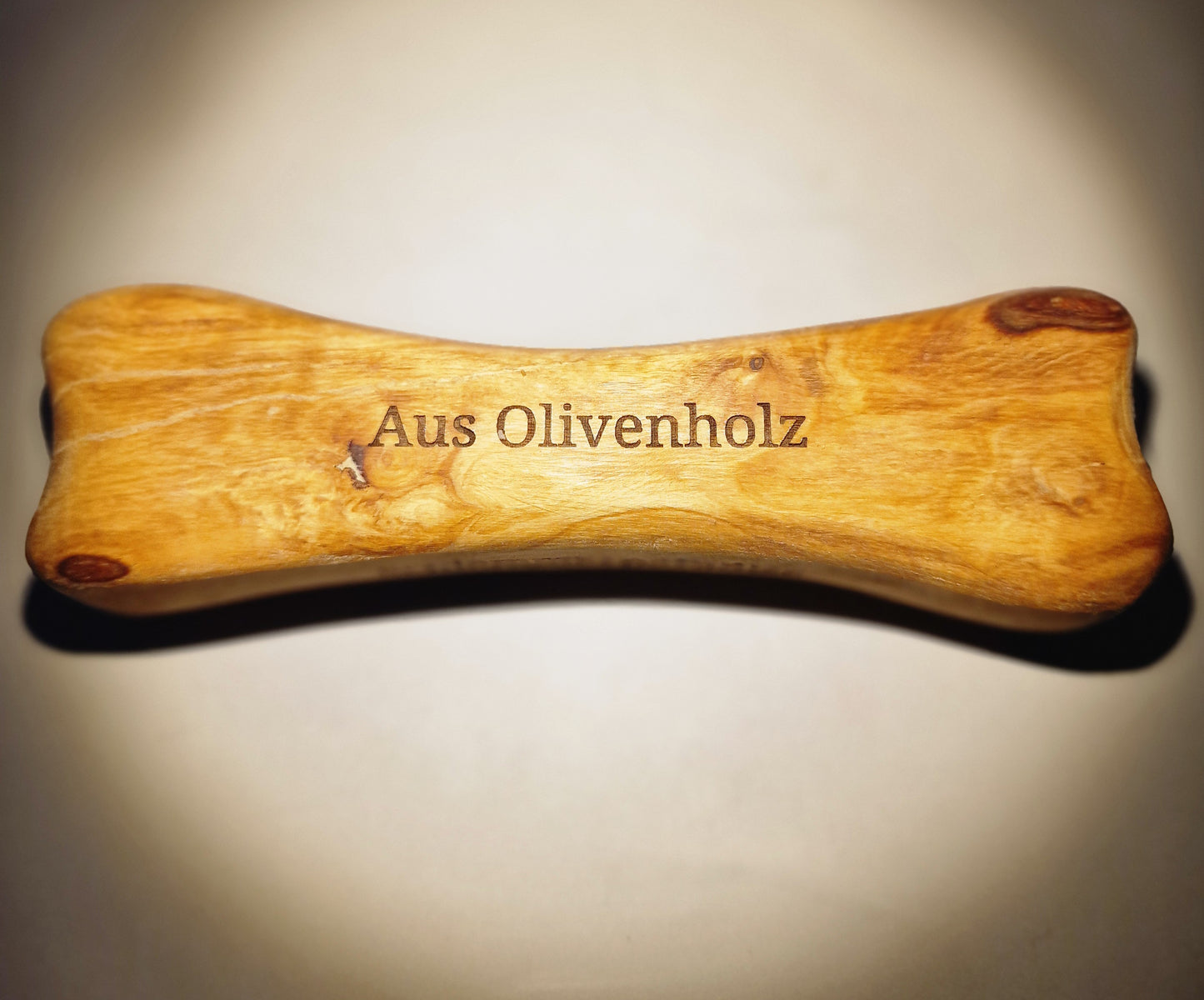 Kauknochen aus Olivenholz